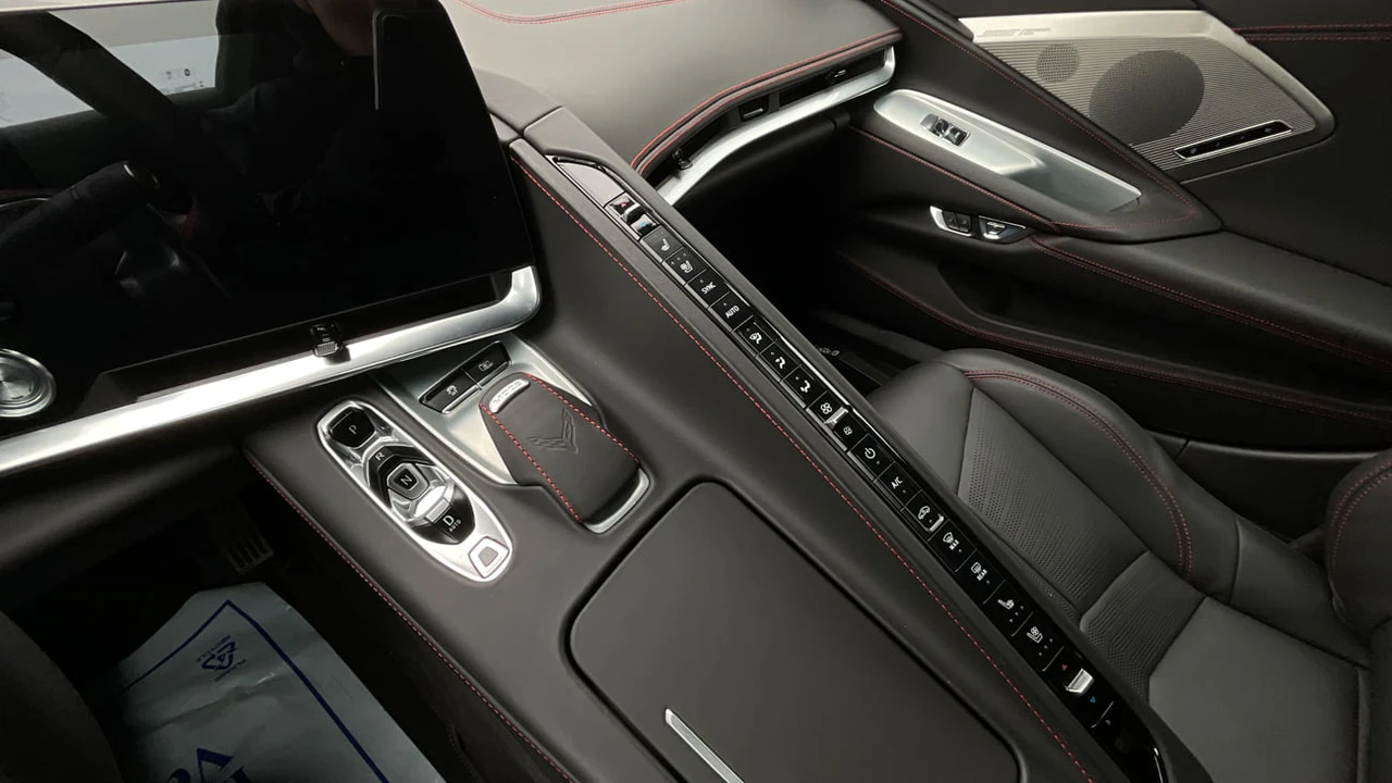 2022 Chevrolet Corvette C8 - Image 6 of 21