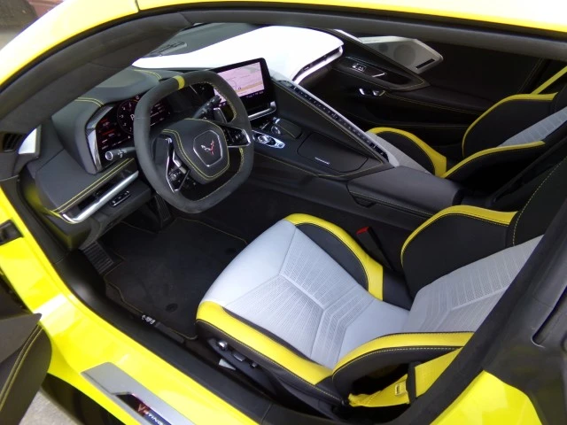 2022 Chevrolet Corvette C8 - Image 27 of 31