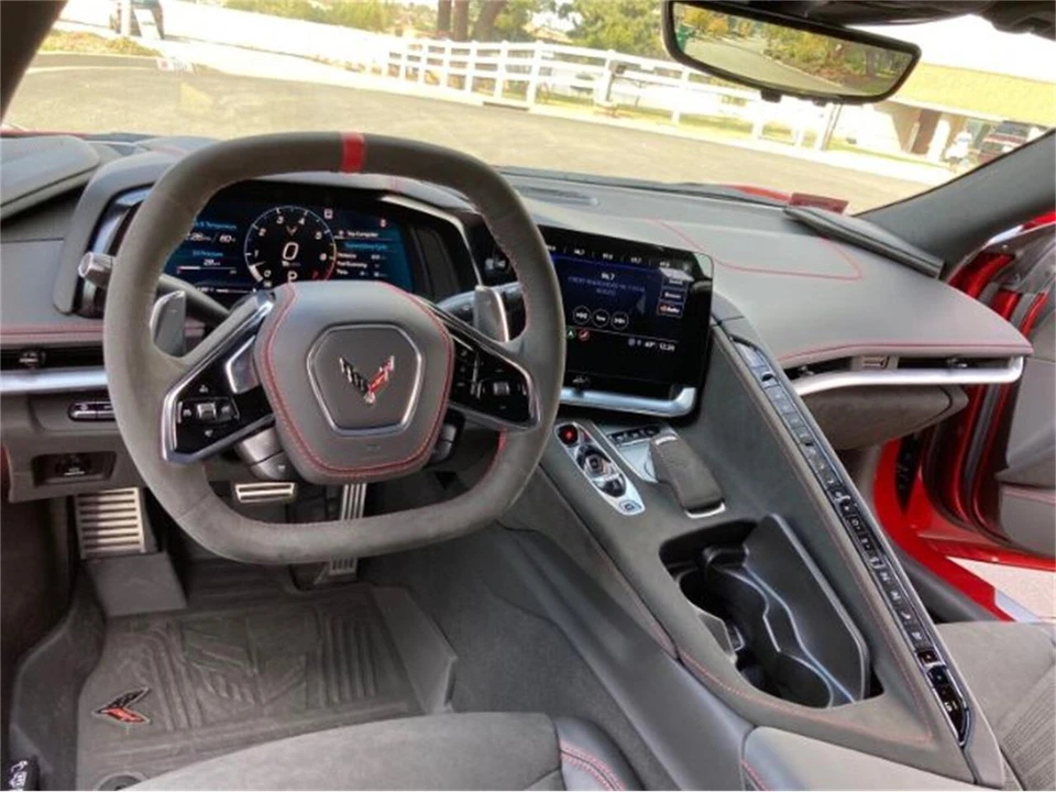2022 Chevrolet Corvette C8 - Image 17 of 24