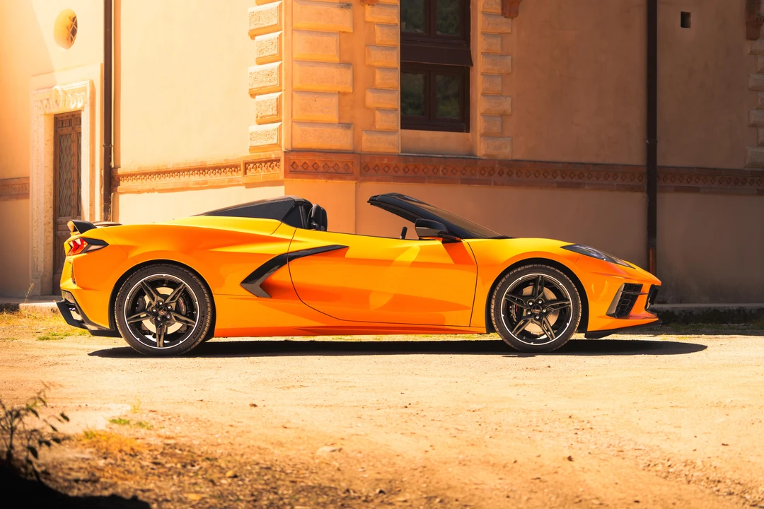 2022 Chevrolet Corvette C8 - Image 4 of 31