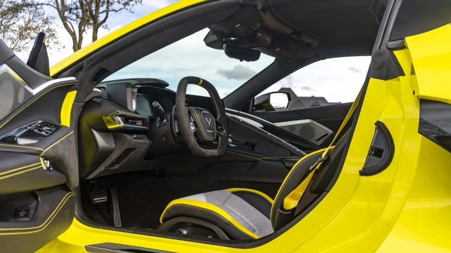 2022 Chevrolet Corvette C8 - Image 4 of 31