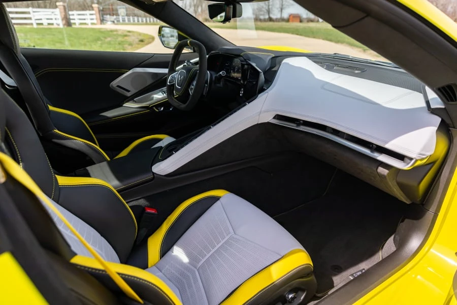 2022 Chevrolet Corvette C8 - Image 27 of 31
