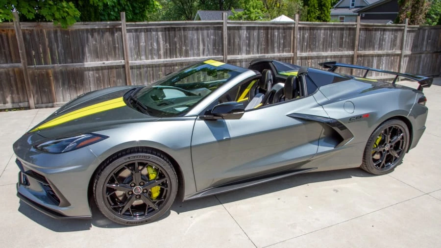 2022 Chevrolet Corvette C8 - Image 2 of 31