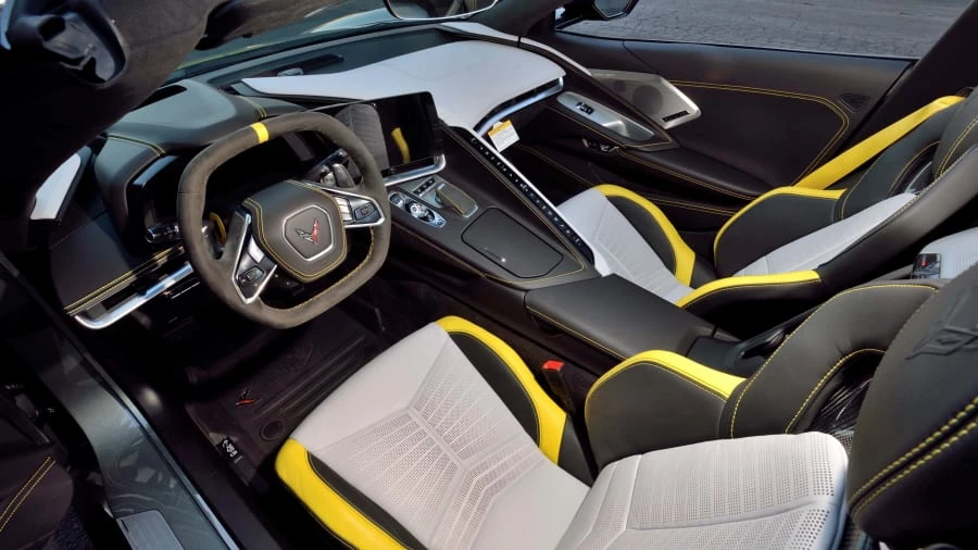 2022 Chevrolet Corvette C8 - Image 4 of 27