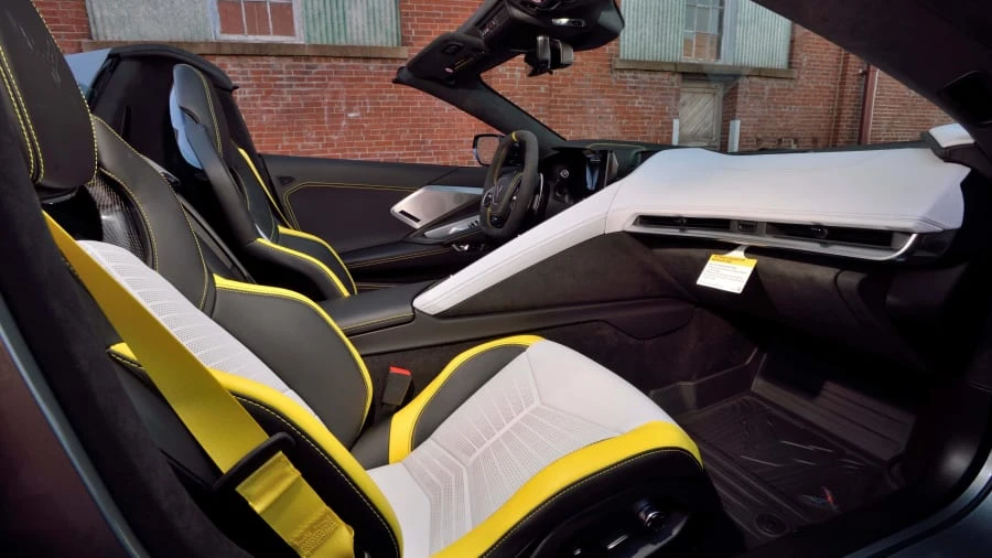 2022 Chevrolet Corvette C8 - Image 5 of 27