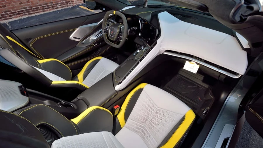 2022 Chevrolet Corvette C8 - Image 25 of 27