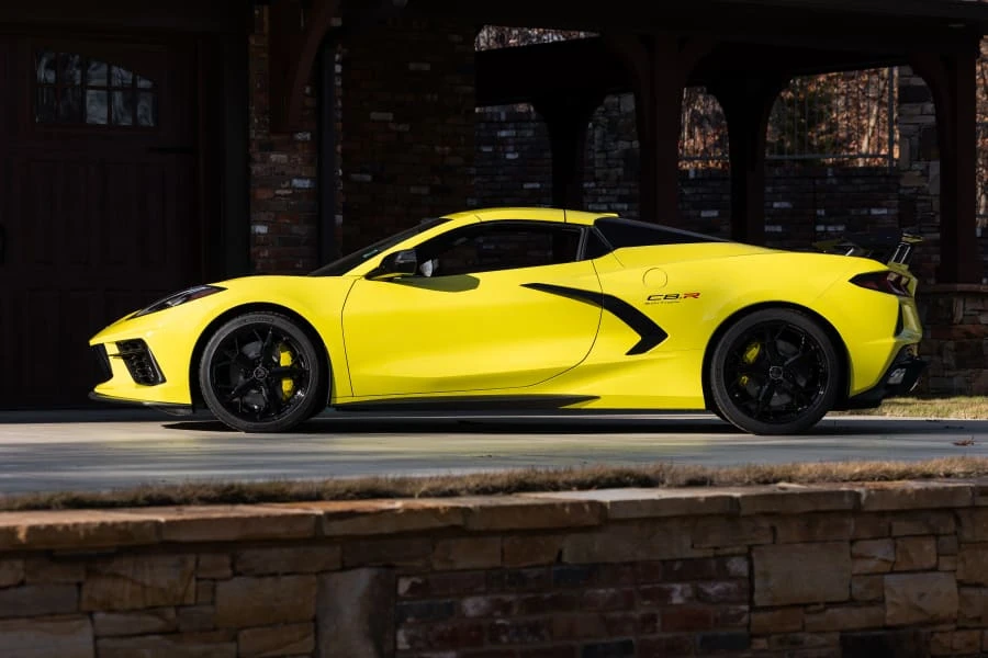 2022 Chevrolet Corvette C8 - Image 2 of 31