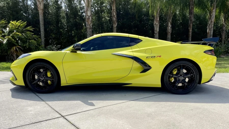 2022 Chevrolet Corvette C8 - Image 2 of 31