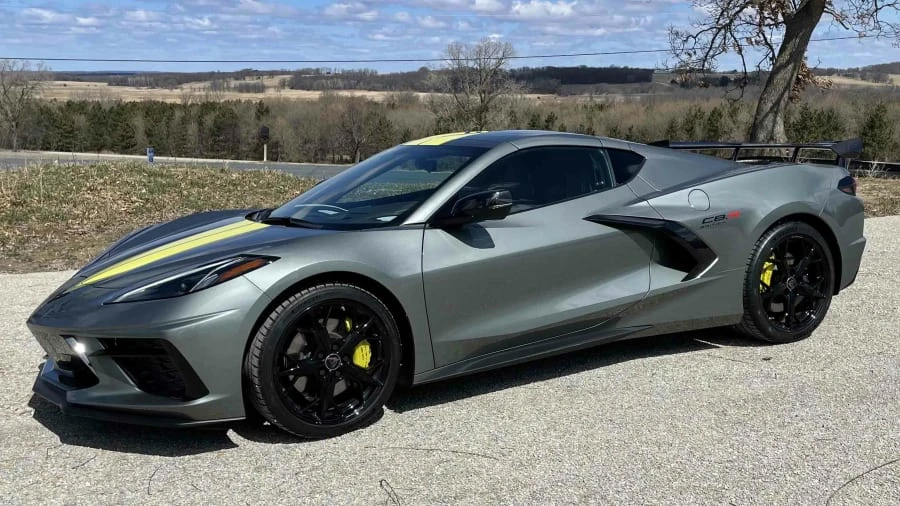 2022 Chevrolet Corvette C8 - Image 2 of 14