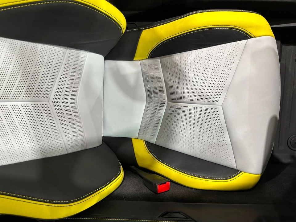2022 Chevrolet Corvette C8 - Image 17 of 21