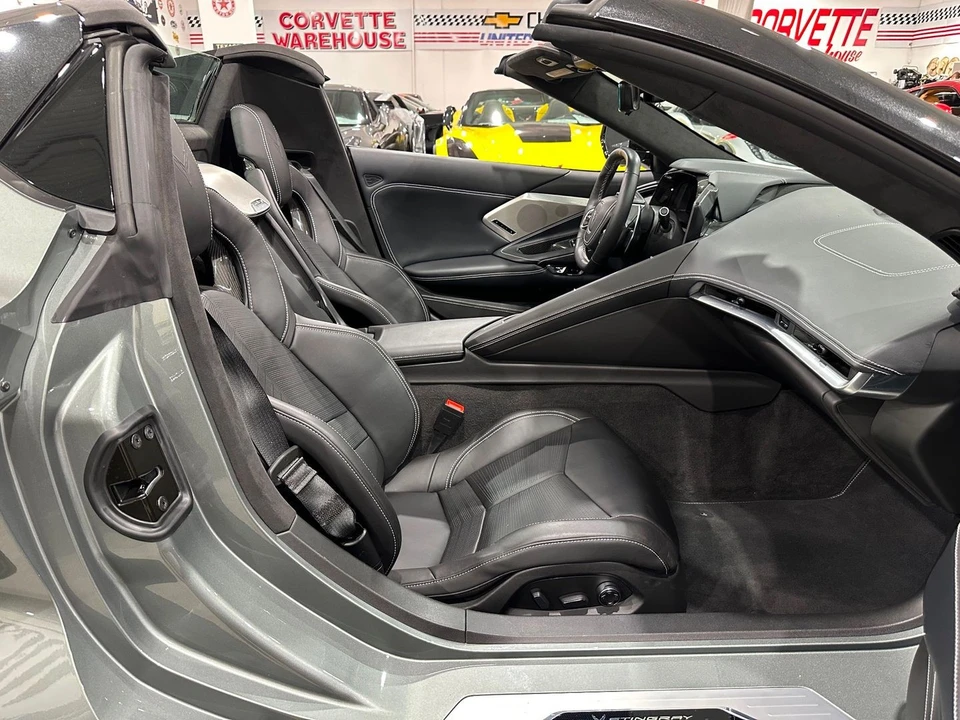 2022 Chevrolet Corvette C8 - Image 10 of 21