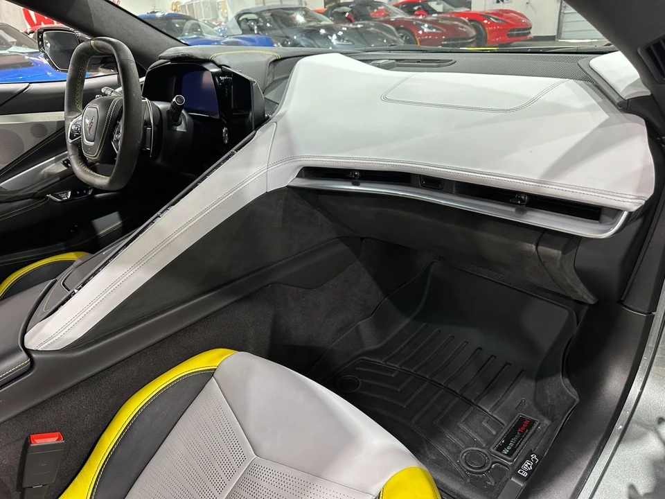 2022 Chevrolet Corvette C8 - Image 10 of 15