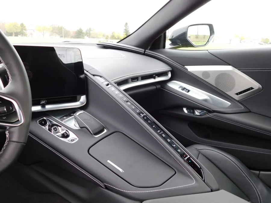 2022 Chevrolet Corvette C8 - Image 7 of 27