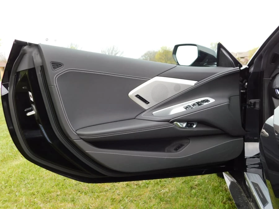2022 Chevrolet Corvette C8 - Image 4 of 28
