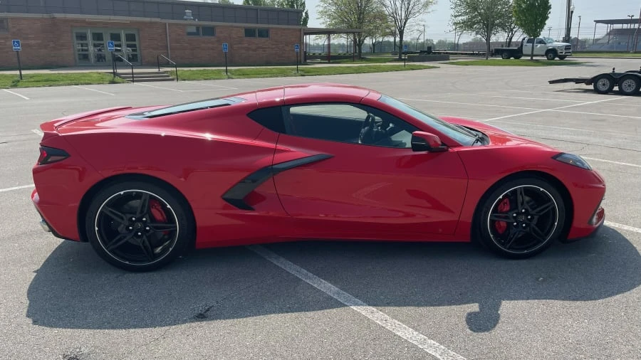 2022 Chevrolet Corvette C8 - Image 9 of 10