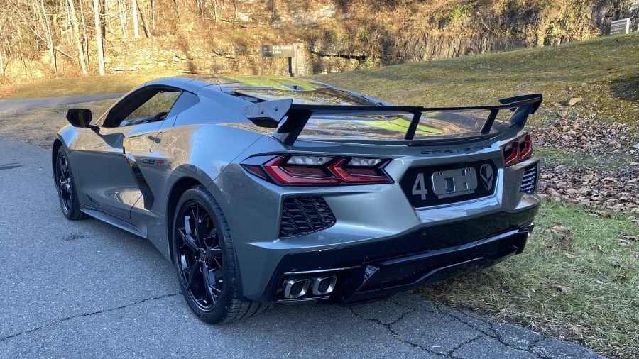 2022 Chevrolet Corvette C8 - Image 2 of 19