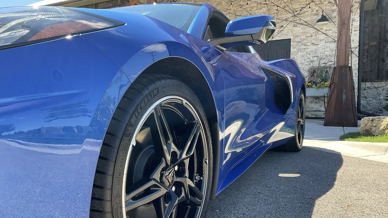 2022 Chevrolet Corvette C8 - Image 9 of 14