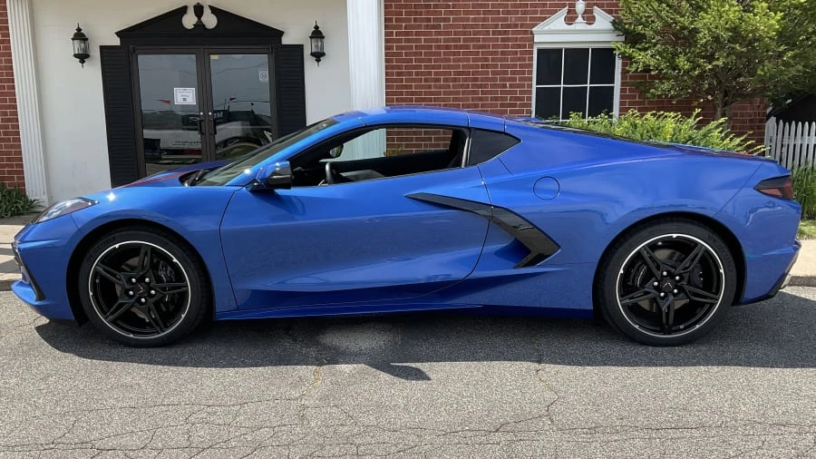 2022 Chevrolet Corvette C8 - Image 2 of 28
