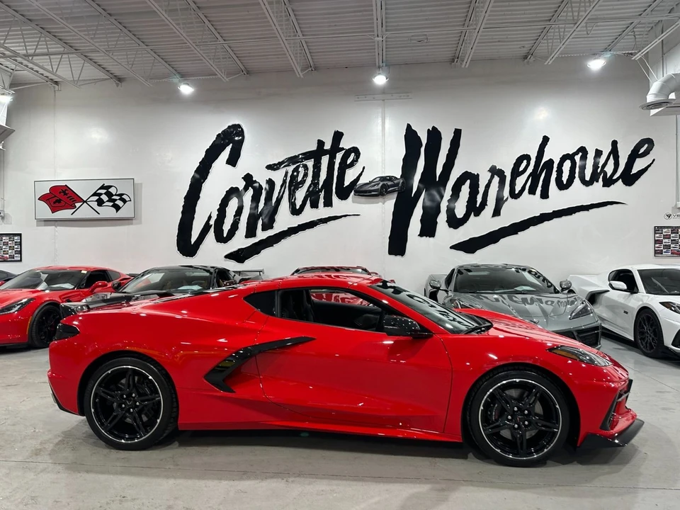 2022 Chevrolet Corvette C8 - Image 11 of 21