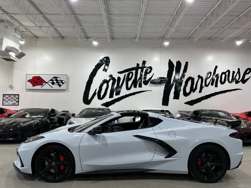 2022 Chevrolet Corvette C8 - Image 2 of 11