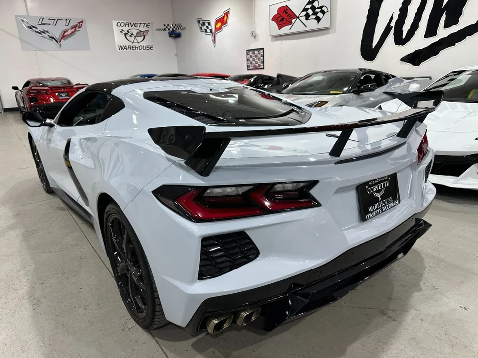 2022 Chevrolet Corvette C8 - Image 3 of 10