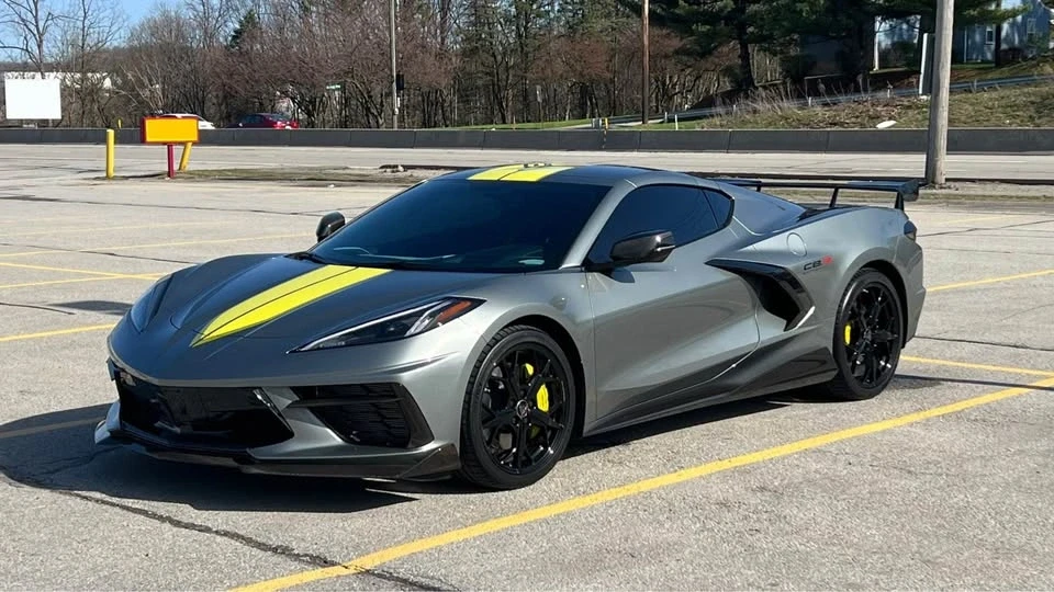 2022 Chevrolet Corvette C8 - Image 2 of 7