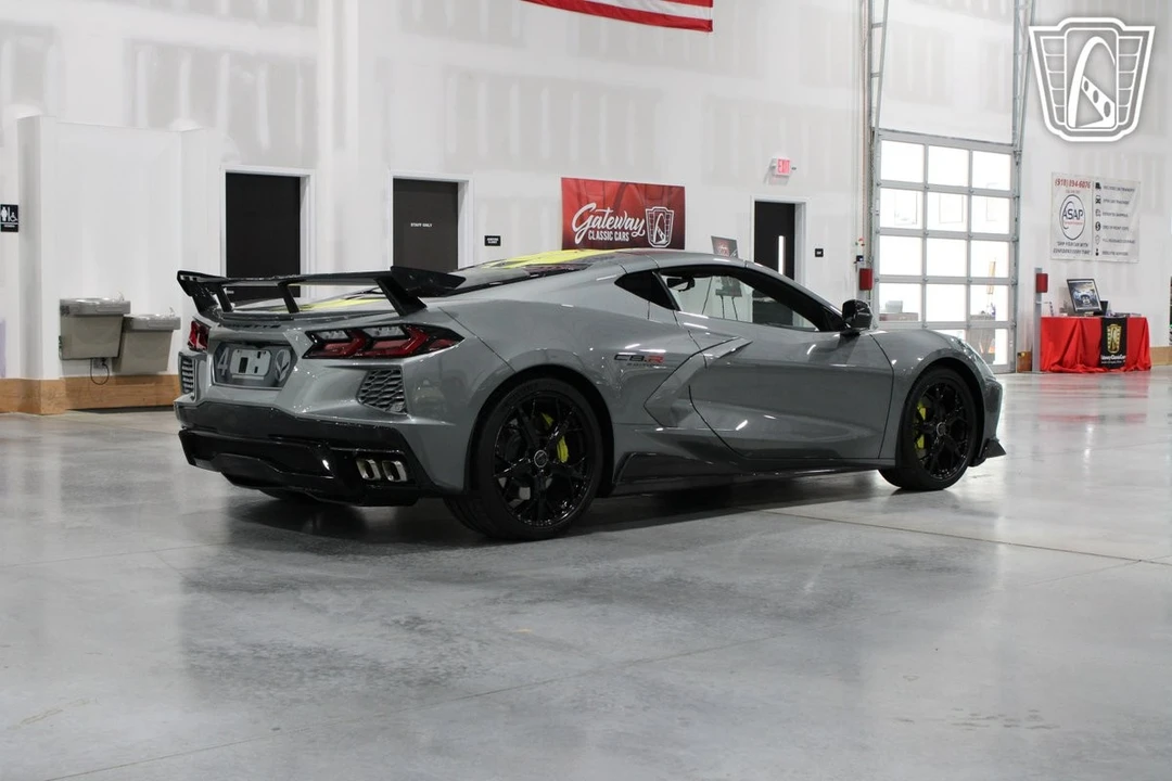 2022 Chevrolet Corvette C8 - Image 25 of 31