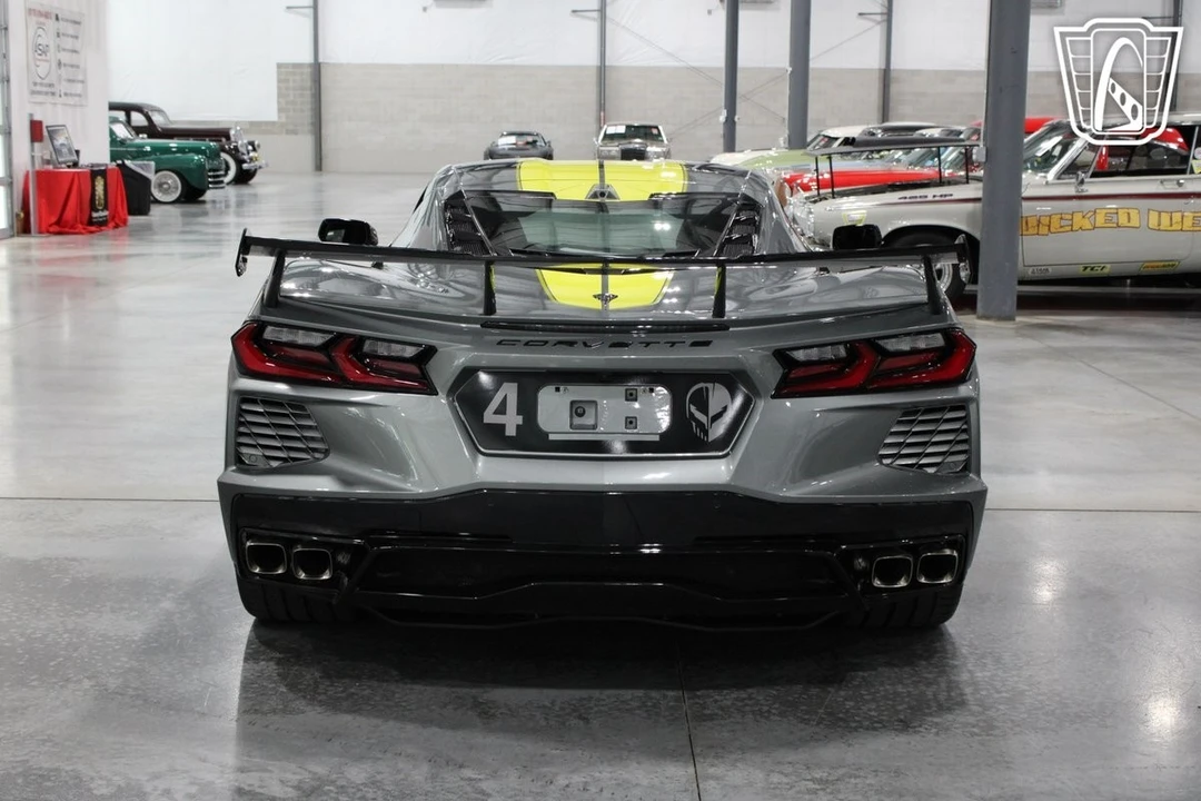 2022 Chevrolet Corvette C8 - Image 17 of 21