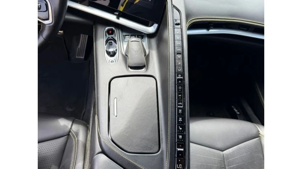 2022 Chevrolet Corvette C8 - Image 19 of 20