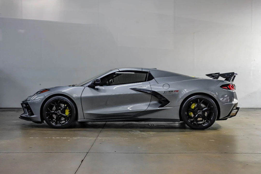 2022 Chevrolet Corvette C8 - Image 18 of 31
