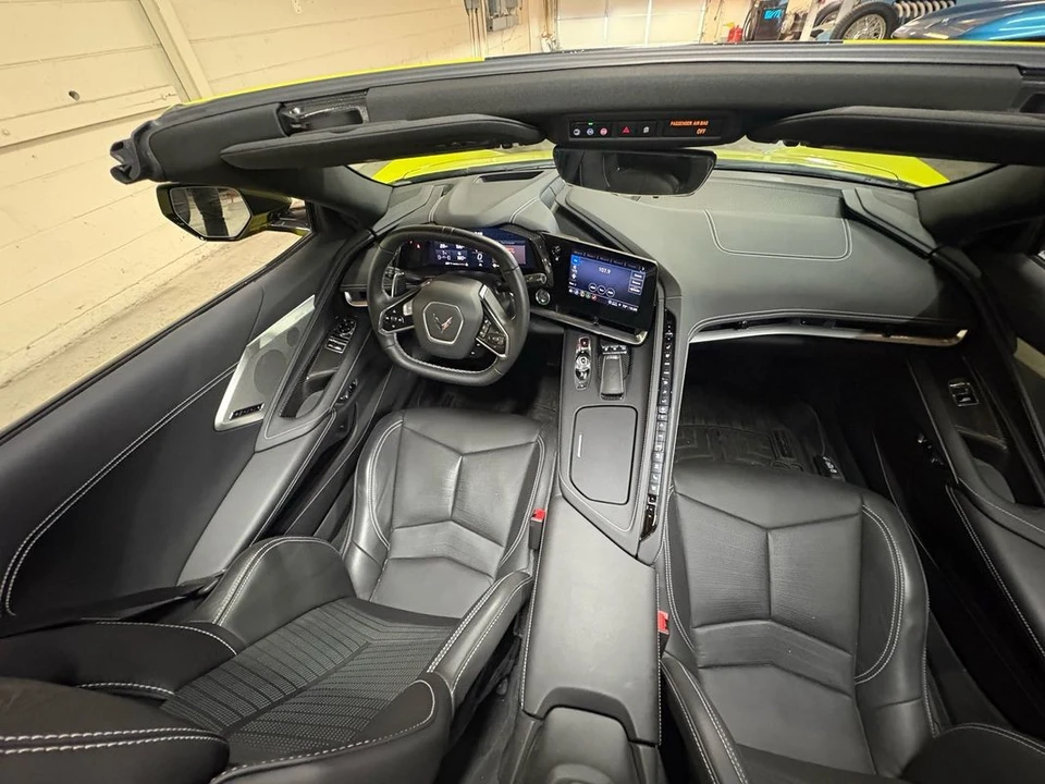 2022 Chevrolet Corvette C8 - Image 9 of 31