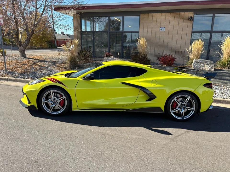 2022 Chevrolet Corvette C8 - Image 2 of 21