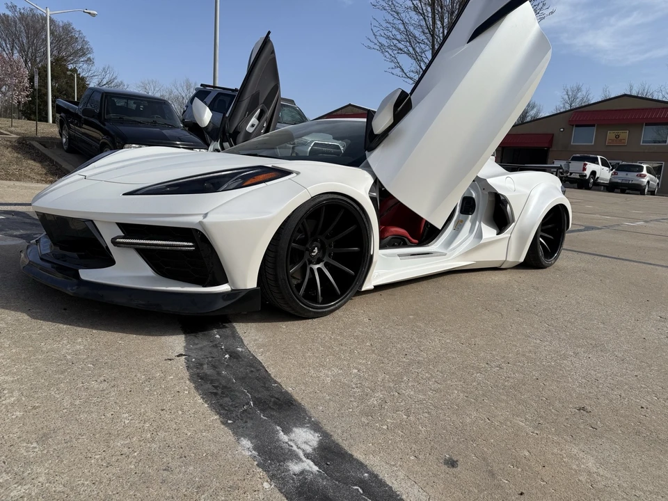 2022 Chevrolet Corvette C8 - Image 3 of 15