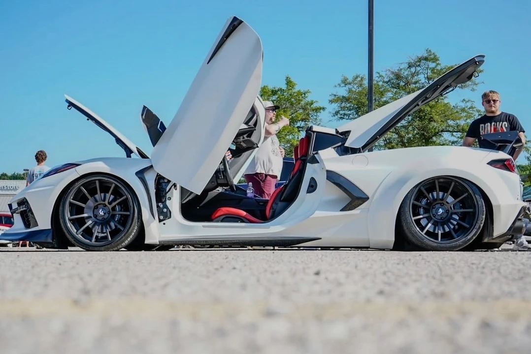 2022 Chevrolet Corvette C8 - Image 13 of 15