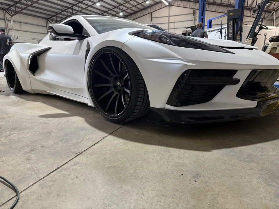 2022 Chevrolet Corvette C8 - Image 6 of 15