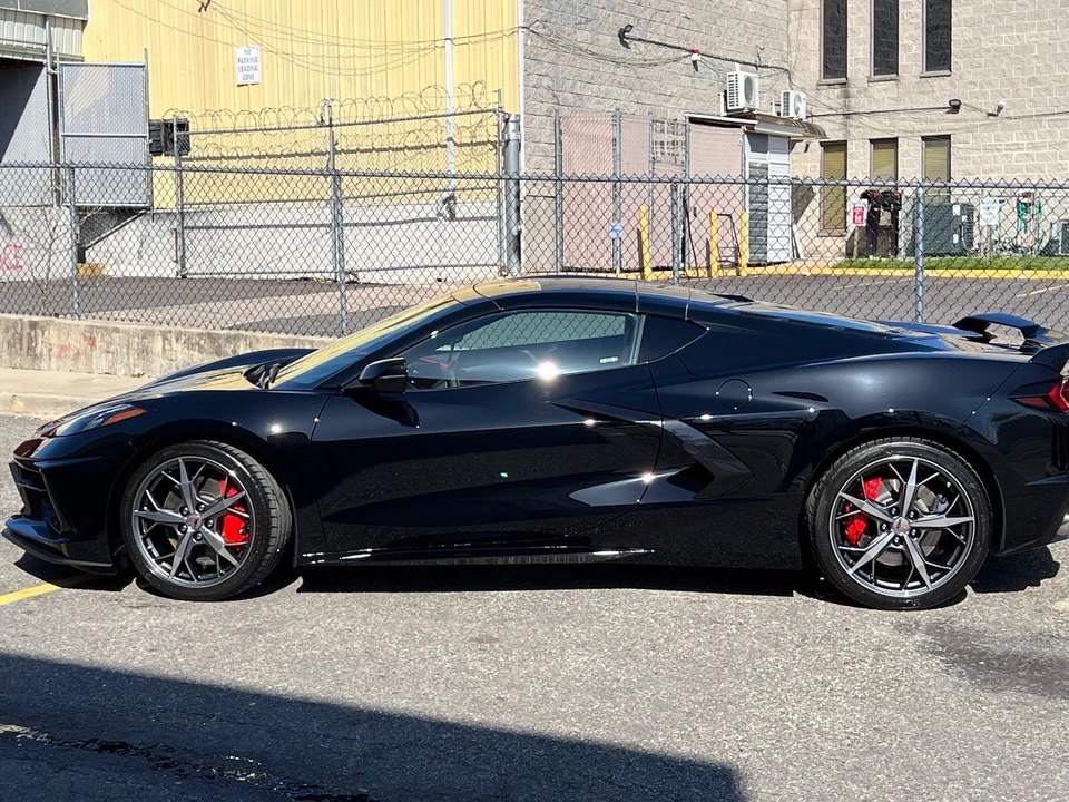 2022 Chevrolet Corvette C8 - Image 3 of 12