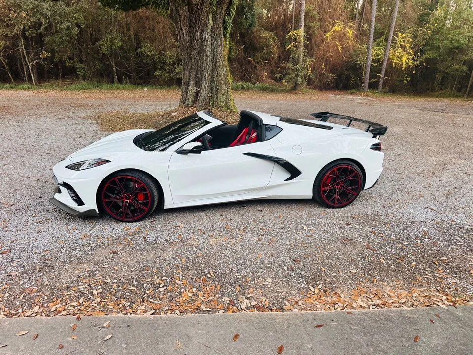 2022 Chevrolet Corvette C8 - Image 2 of 13