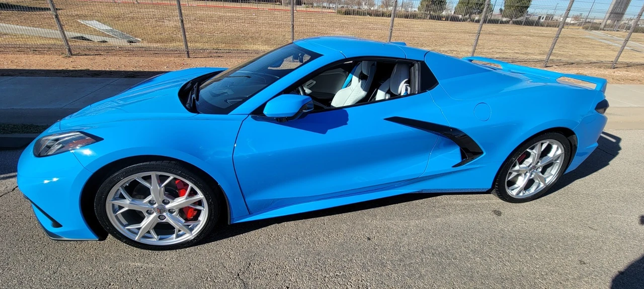2022 Chevrolet Corvette C8 - Image 2 of 21