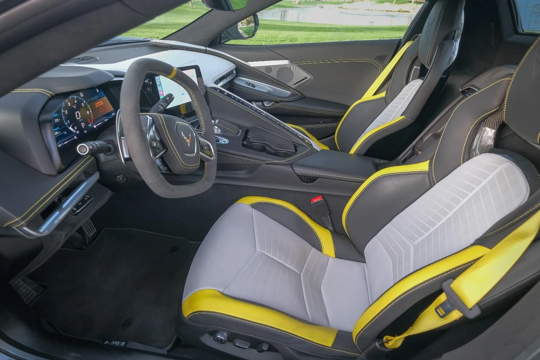 2022 Chevrolet Corvette C8 - Image 5 of 12