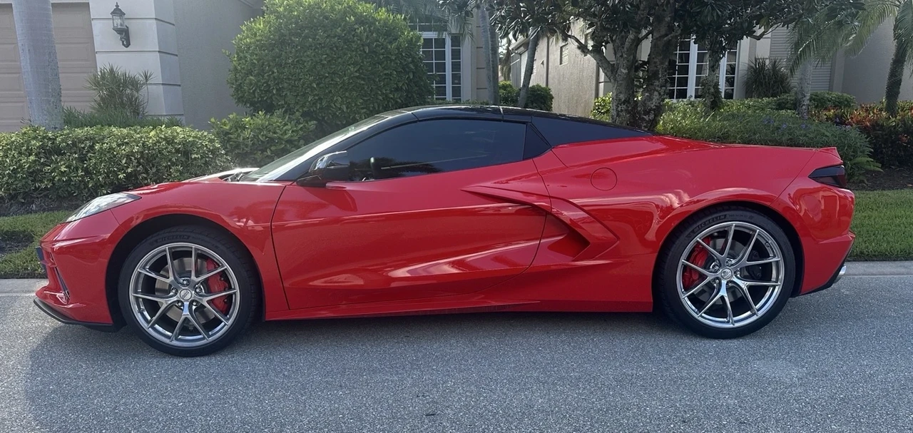 2022 Chevrolet Corvette C8 - Image 2 of 21