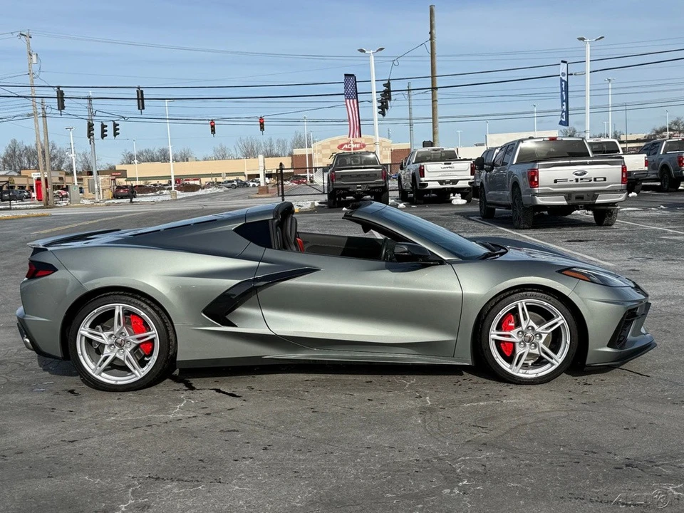 2022 Chevrolet Corvette C8 - Image 2 of 21