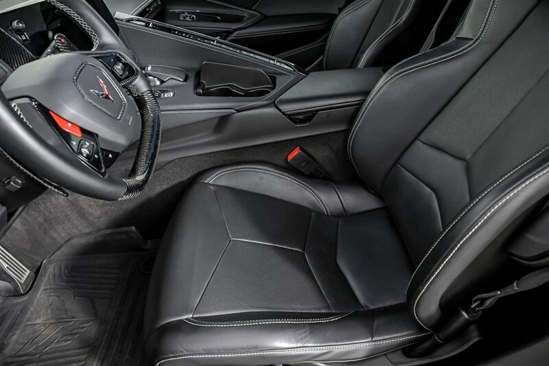 2022 Chevrolet Corvette C8 - Image 17 of 31