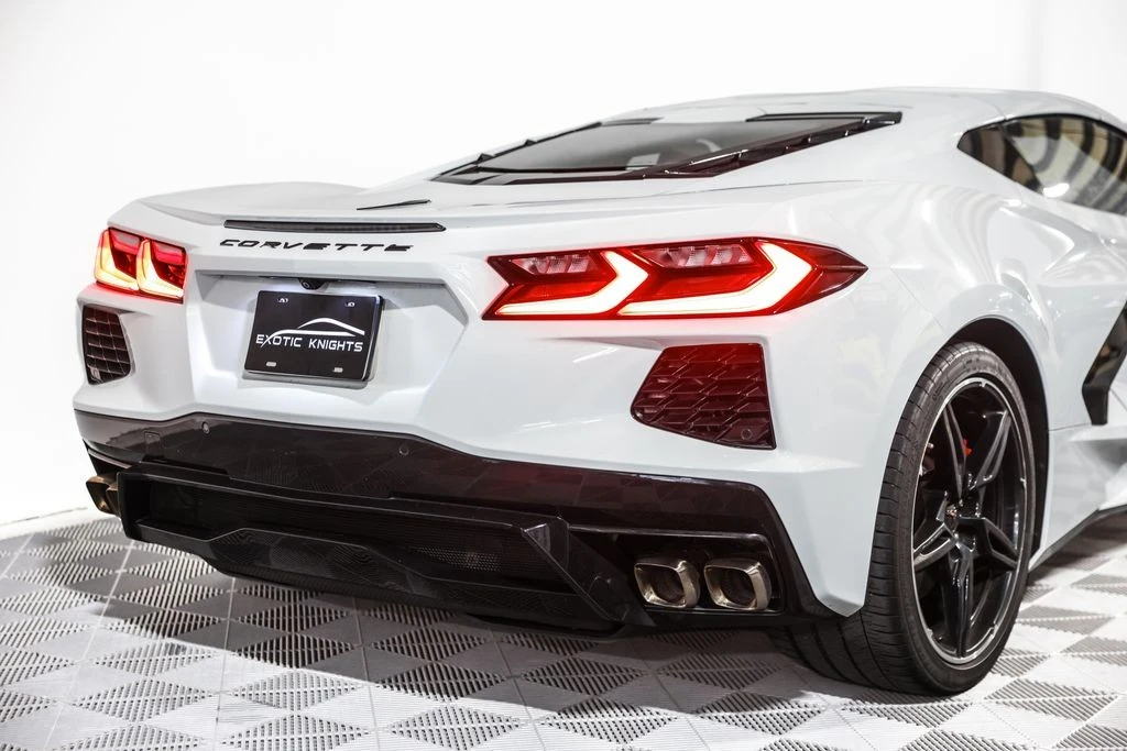 2022 Chevrolet Corvette C8 - Image 11 of 31