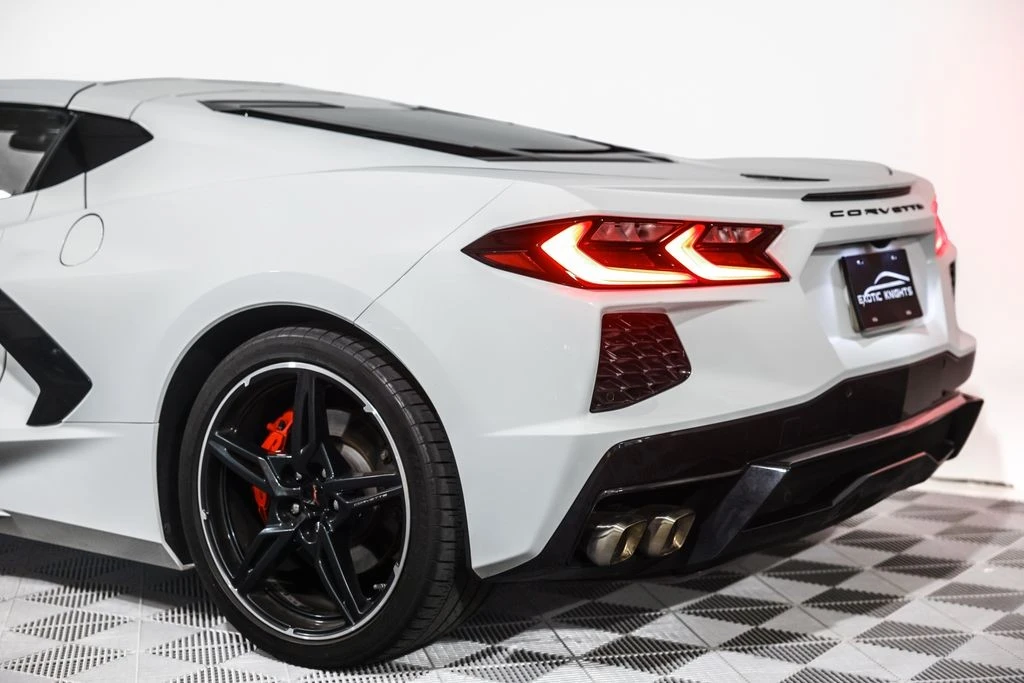 2022 Chevrolet Corvette C8 - Image 19 of 31