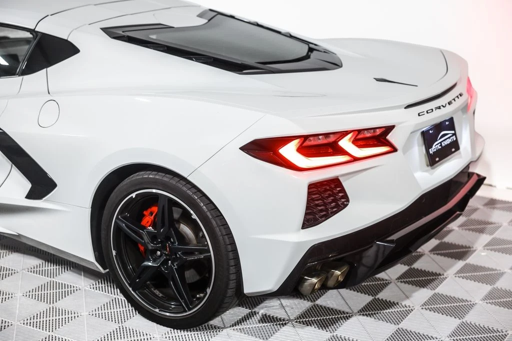 2022 Chevrolet Corvette C8 - Image 18 of 31