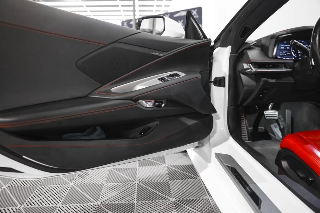 2022 Chevrolet Corvette C8 - Image 27 of 31