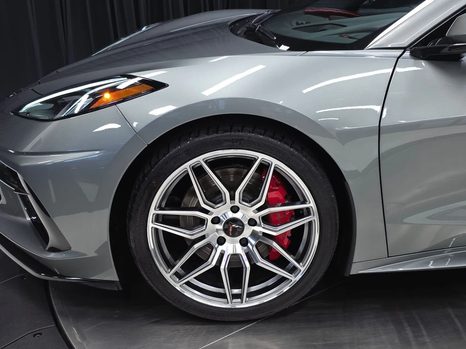 2022 Chevrolet Corvette C8 - Image 6 of 31