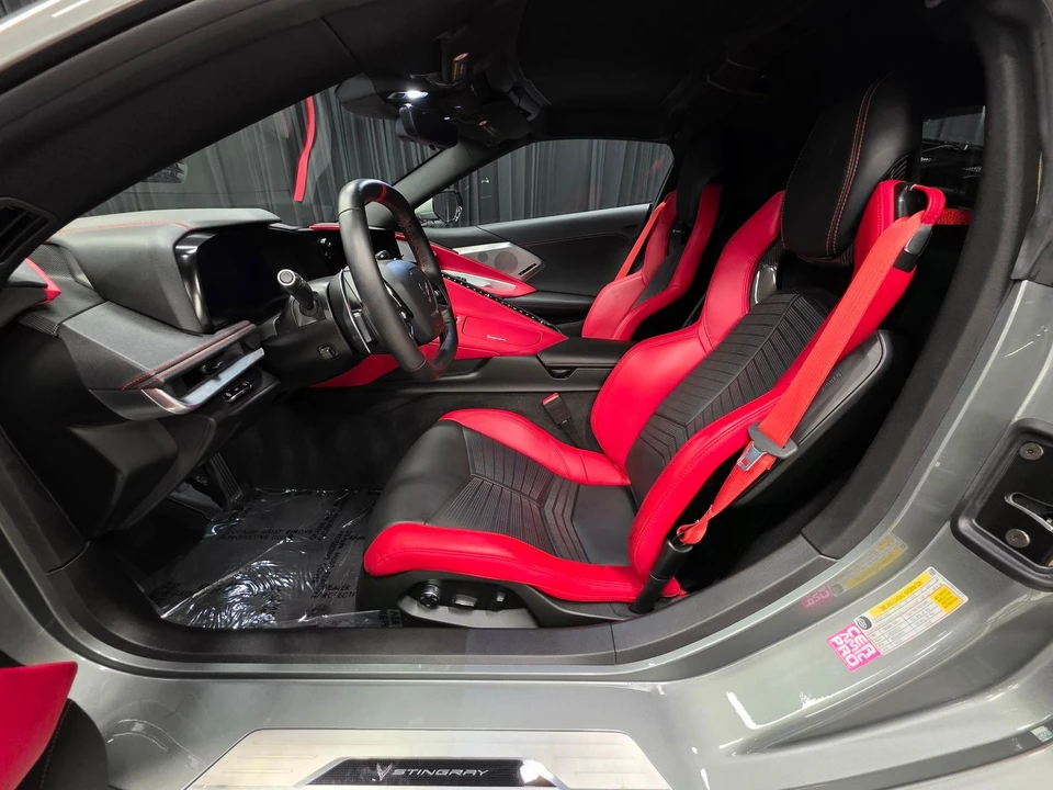 2022 Chevrolet Corvette C8 - Image 19 of 31