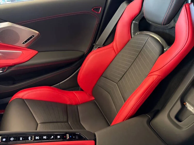 2022 Chevrolet Corvette C8 - Image 18 of 31