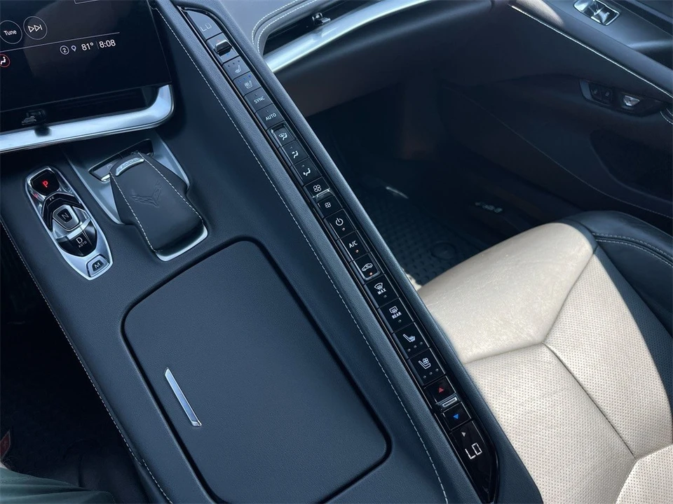 2022 Chevrolet Corvette C8 - Image 18 of 21